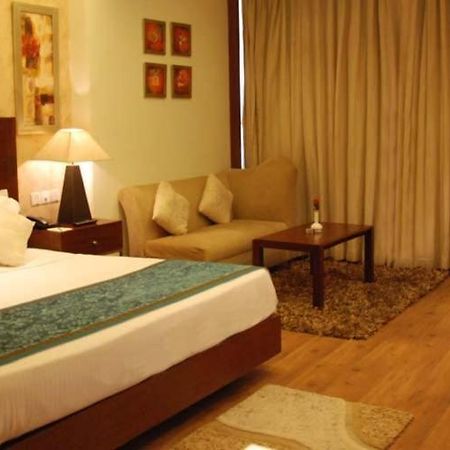 The Victoria Grand Hotel & Spa Kasauli Eksteriør bilde
